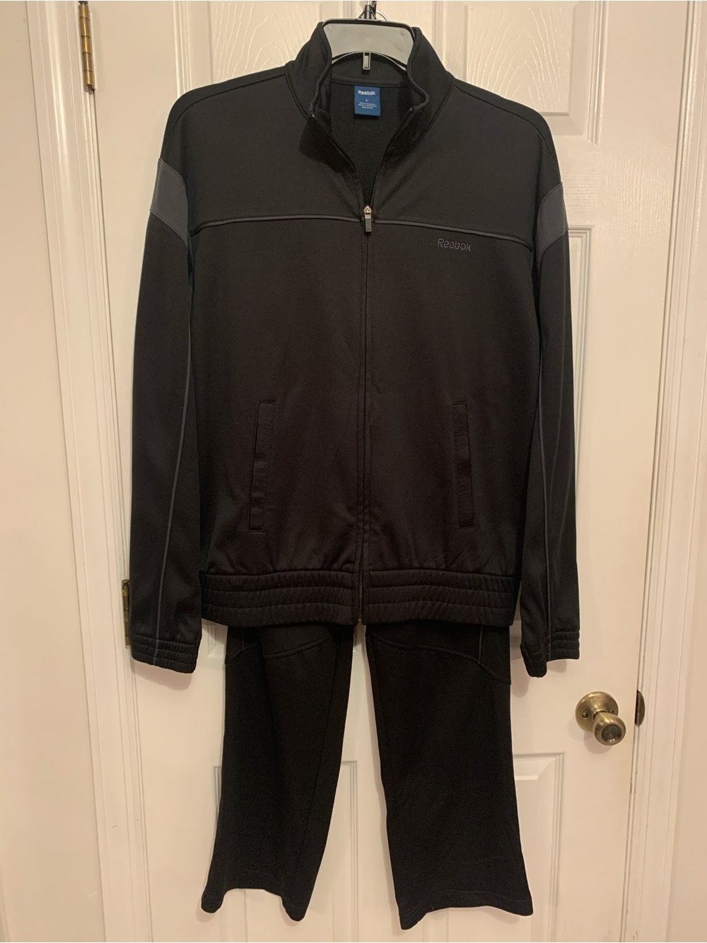 Reebok Men’s Large Black & Gray 2-Piece Track Suit Jacket & Pants